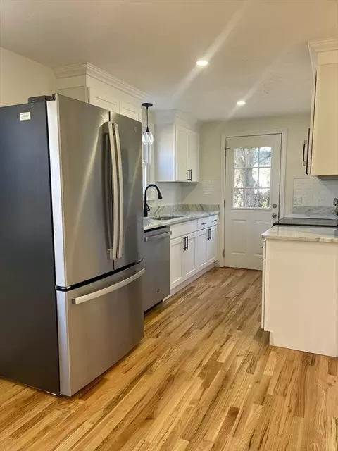 4 Gull Ln, Wareham, MA 02571 photo 7