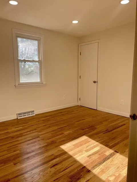 4 Gull Ln, Wareham, MA 02571 photo 22