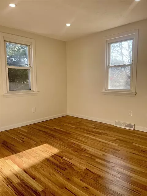 4 Gull Ln, Wareham, MA 02571 photo 21