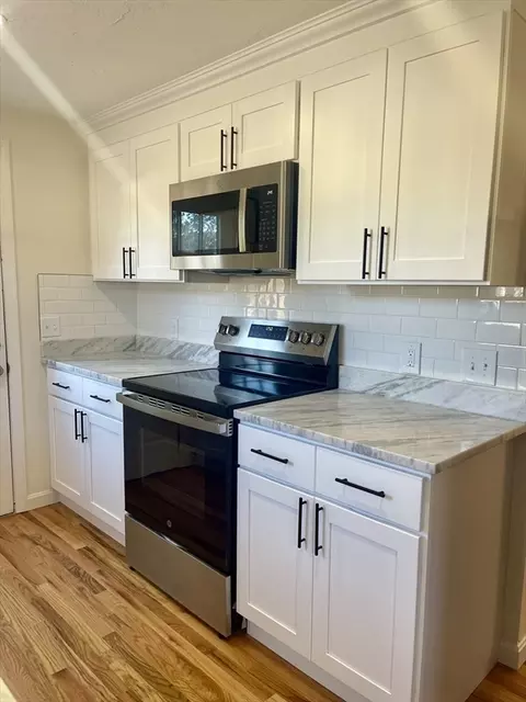 4 Gull Ln, Wareham, MA 02571 photo 5