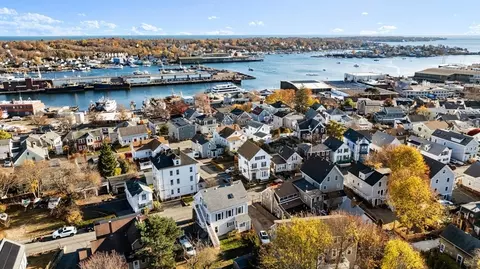 24 Taylor St #2, Gloucester, MA 01930 photo 29