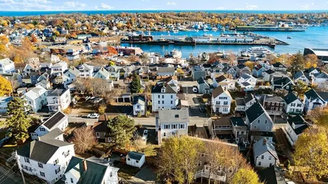24 Taylor St #2, Gloucester, MA 01930 photo 30