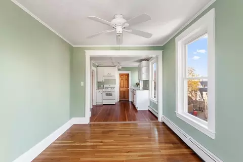 24 Taylor St #2, Gloucester, MA 01930 photo 13
