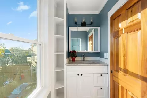 24 Taylor St #2, Gloucester, MA 01930 photo 23