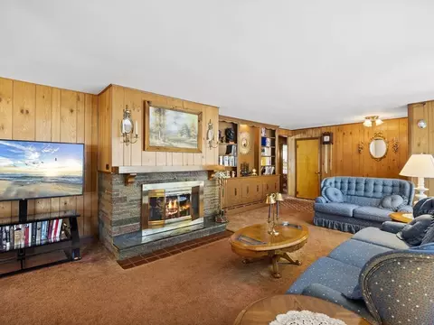 11 Breen Ave, Methuen, MA 01844 photo 4