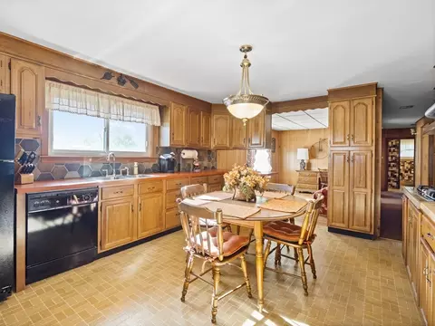 11 Breen Ave, Methuen, MA 01844 photo 10