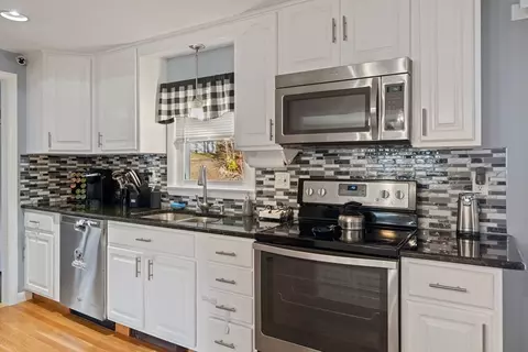 103 Maple St, Spencer, MA 01562 photo 6