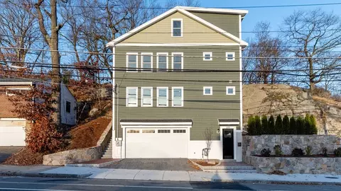 699 Highland Ave, Malden, MA 02148