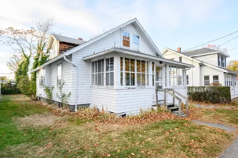 34 Franklin St, Milton, MA 02186