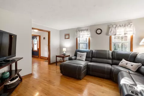 83 Cedar, Walpole, MA 02081 photo 13