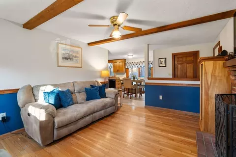 83 Cedar, Walpole, MA 02081 photo 4