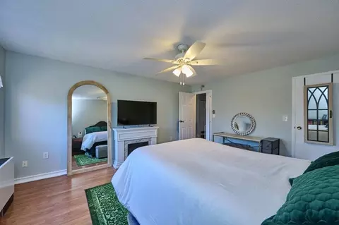 Bedroom - 2 Summit Dr #34, Reading, MA 01867 photo 3 of 3