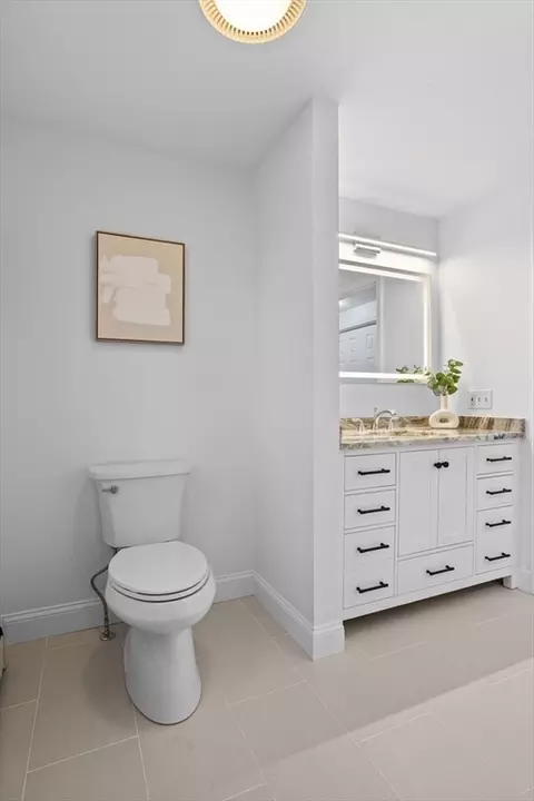 Bath - 152 Willow St, Acton, MA 01720 photo 2 of 5