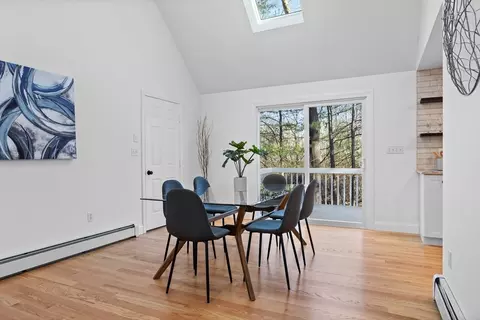 Dining - 152 Willow St, Acton, MA 01720 photo 2 of 4