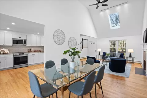 Dining - 152 Willow St, Acton, MA 01720 photo 3 of 4