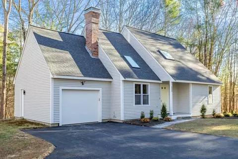 Exterior - 152 Willow St, Acton, MA 01720 photo 2 of 9