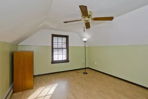 Bedroom - 17 Glenoak Dr, Springfield, MA 01129 photo 3 of 3