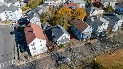 210 Tecumseh St, Fall River, MA 02721 photo 33
