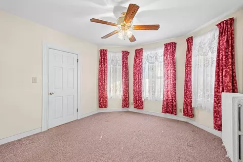 210 Tecumseh St, Fall River, MA 02721 photo 9