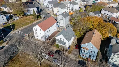 210 Tecumseh St, Fall River, MA 02721 photo 2