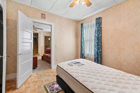 210 Tecumseh St, Fall River, MA 02721 photo 21