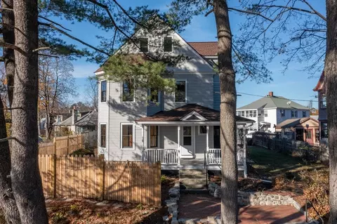 6 Highland Pl, Nashua, NH 03064