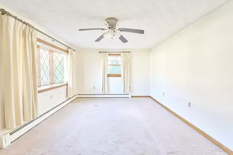 22 Chapin St, Easthampton, MA 01027 photo 11