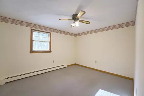 22 Chapin St, Easthampton, MA 01027 photo 18
