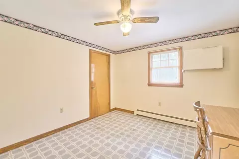 22 Chapin St, Easthampton, MA 01027 photo 20