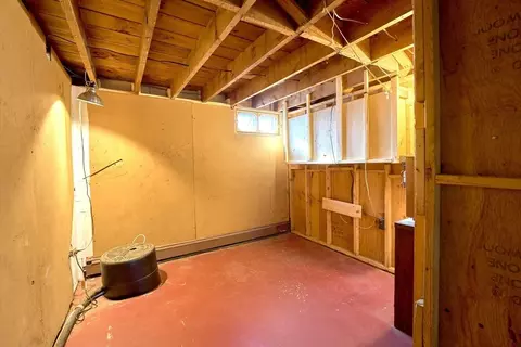 22 Chapin St, Easthampton, MA 01027 photo 32