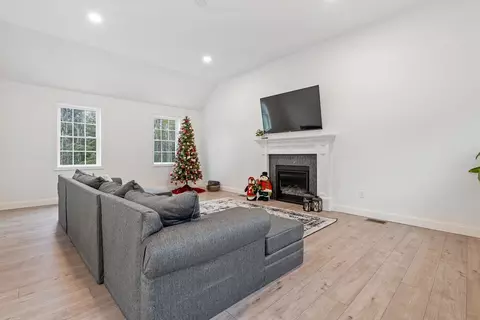 16 Sled Rd, Ashburnham, MA 01430 photo 18