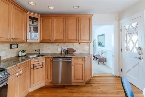 71 Colonial Dr, Dedham, MA 02026 photo 11