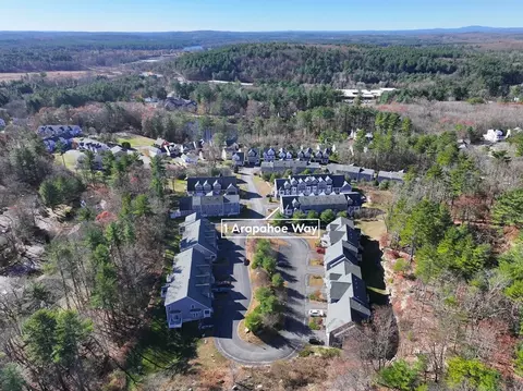 1 Arapahoe Way #83, Westford, MA 01886