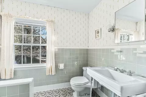 40 Radcliffe, Wellesley, MA 02482 photo 26