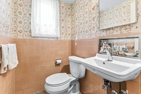 40 Radcliffe, Wellesley, MA 02482 photo 16