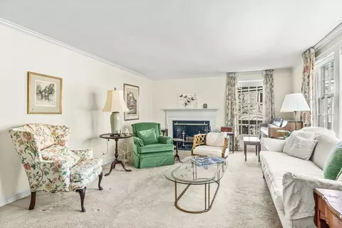 40 Radcliffe, Wellesley, MA 02482 photo 4