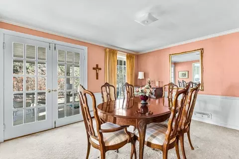 40 Radcliffe, Wellesley, MA 02482 photo 5