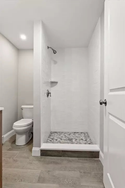 2 Murray St, Lynn, MA 01905 photo 12