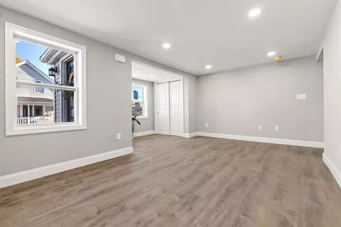 2 Murray St, Lynn, MA 01905 photo 9