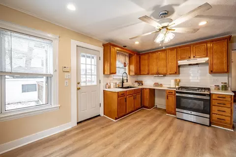 60 Sylvan St, Springfield, MA 01108 photo 20