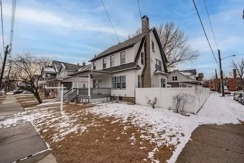 60 Sylvan St, Springfield, MA 01108 photo 4
