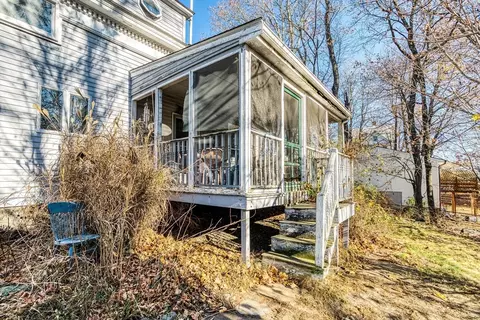 74 Main St, Upton, MA 01568 photo 28
