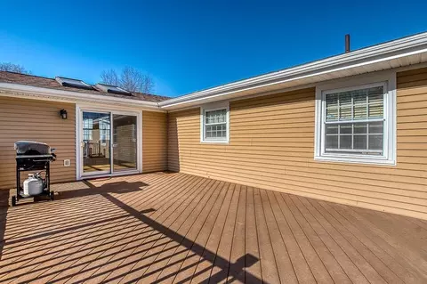 8 Flintlock Ln, Dedham, MA 02026 photo 28