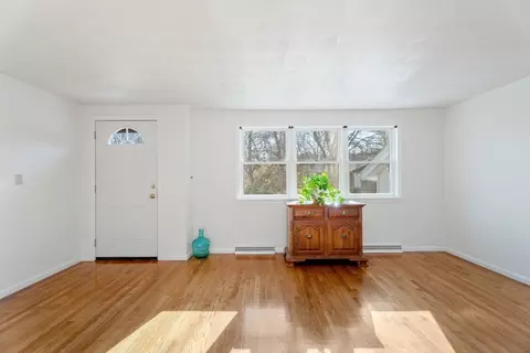 8 Gloria Rd, Georgetown, MA 01833 photo 11