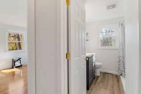 8 Gloria Rd, Georgetown, MA 01833 photo 15