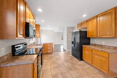 5 Carter St, Webster, MA 01570 photo 11