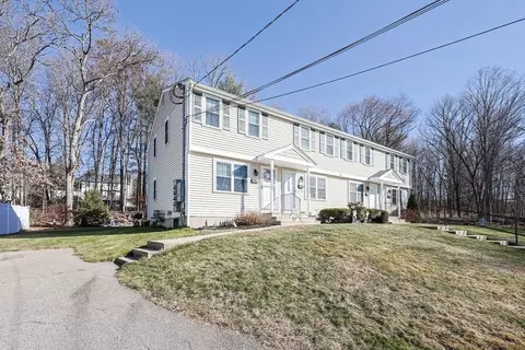 209 South St #1, Plainville, MA 02762