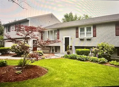 460 Hayward St, Bridgewater, MA 02324