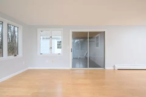 Living - 101 Maushop, Barnstable, MA 02630 photo 4 of 12