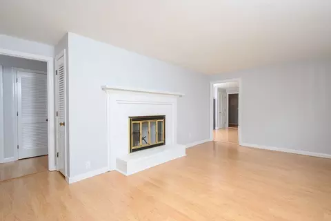 Living - 101 Maushop, Barnstable, MA 02630 photo 10 of 12